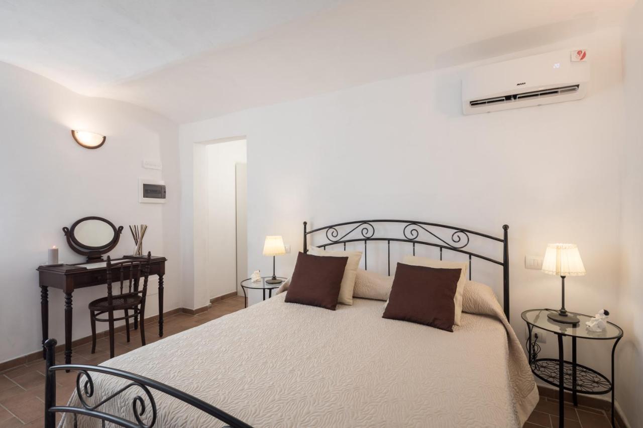 Bed and Breakfast La Crociata Сарцана Экстерьер фото
